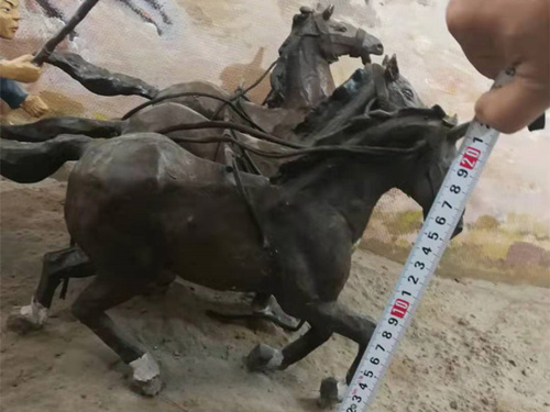 古代戰場(chǎng)微縮場(chǎng)景模型中戰馬局部放大圖片