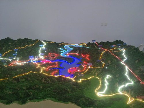 山西晉城張峰水庫沙盤(pán)模型.jpg